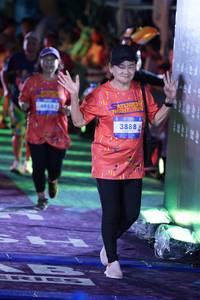 BIB: 4012, 3888
                            <button type="button" onclick="openModal(26261863)" class="btn btn-primary btn-sm float-right btn-popup" data-toggle="modal" data-target=".modal-high-quality">
                        <i class="fas fa-shopping-cart"></i> Add to Cart
                    </button>
                                            <button type="button" onclick="isThisMe(26261863, true)" class="btn btn-success btn-sm float-right btn-popup btn-isme hidden" data-toggle="tooltip" data-placement="bottom" title="นี่คือรูปของคุณใช่ไหม คลิกที่นี่เพื่อเอาเข้าอัลบั้ม">
                        <i class="fas fa-plus"></i> Add to album
                    </button>
                    <button type="button" onclick="isThisMe(26261863, false)" class="btn btn-warning btn-sm float-right btn-popup btn-isnotme hidden">
                        <i class="fas fa-ban"></i> Remove from album
                    </button>